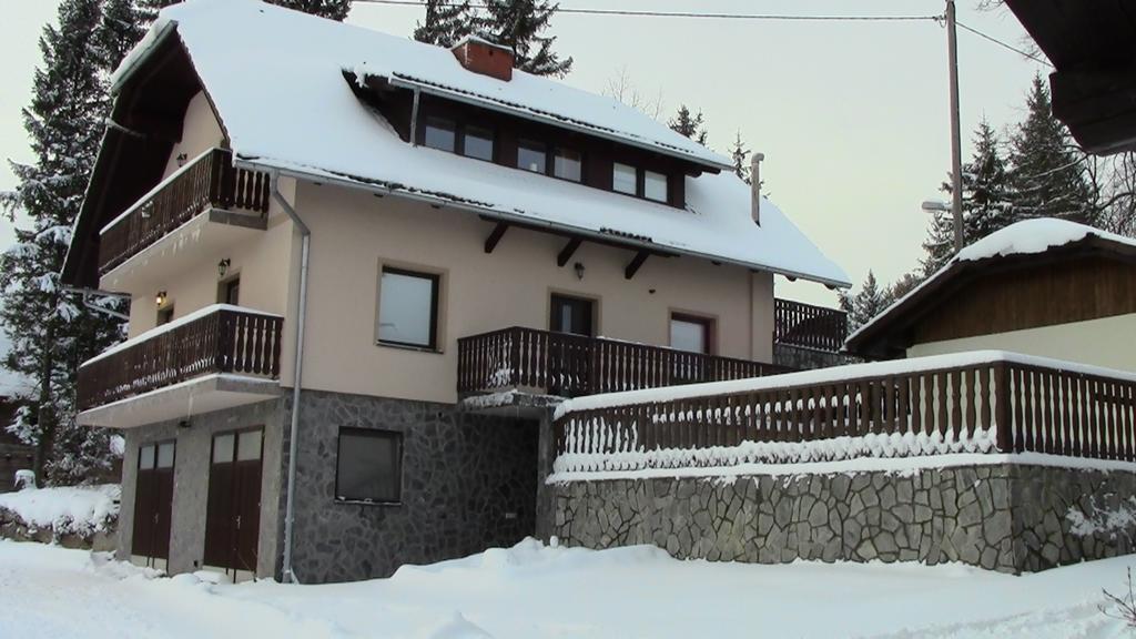 Отель Tourist Farm Pacnik Resnik Экстерьер фото